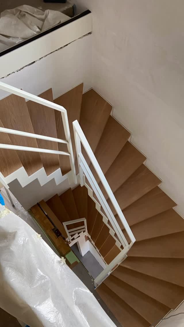 Stalen trap op maat geplaatst door Joos Technics - foto 3